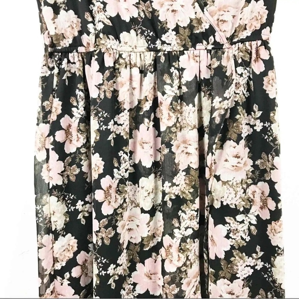 Band of Gypsies Women's Floral V-Neck Midi Dress Black Pink - Picture 8 of 14